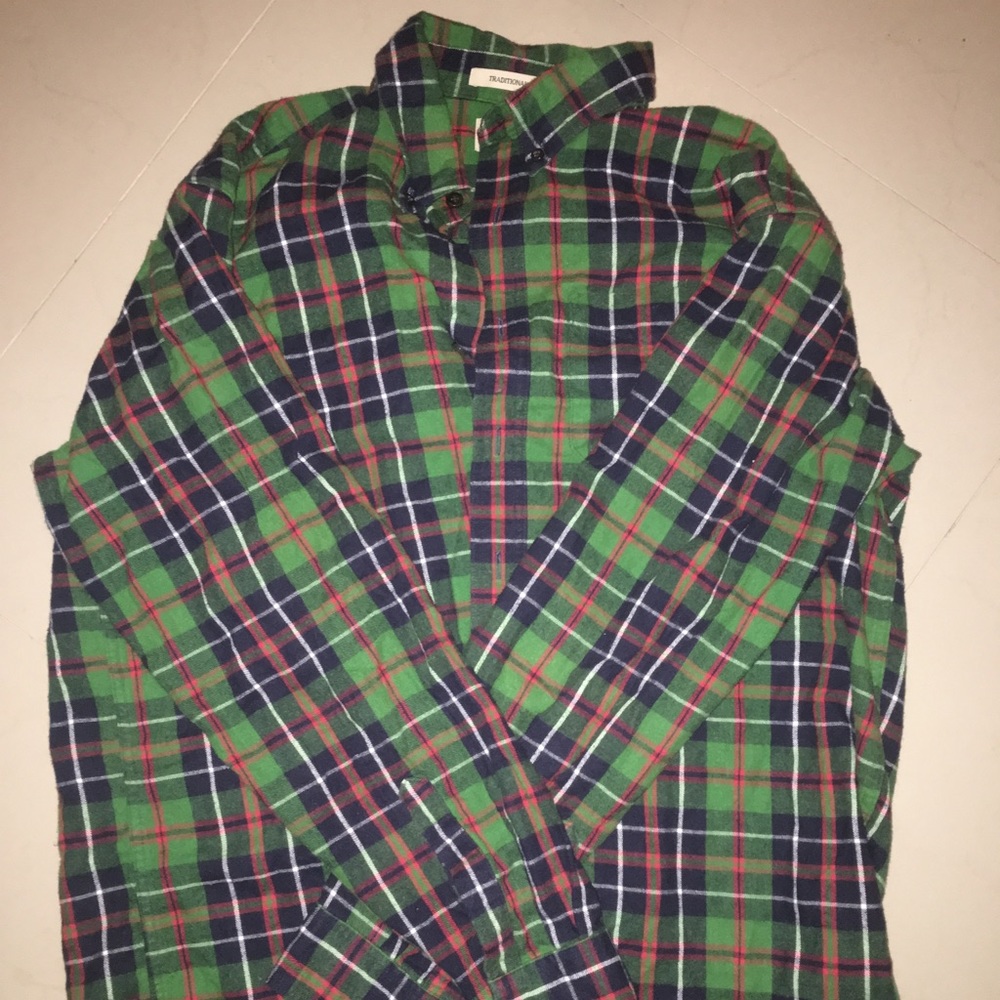 L.L. Bean Button Long sleeve shirt. 
100% cotton.